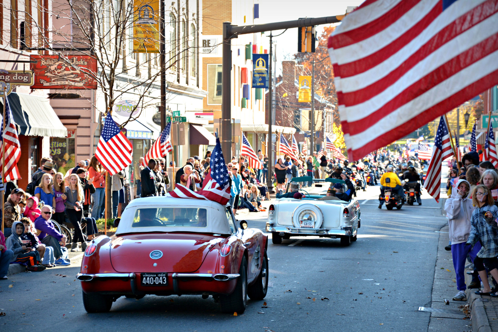 https://www.visitharrisonburgva.com/wp-content/uploads/2022/07/Veterans-Day-Parade_Photo-by-Blair-Boswell.jpg