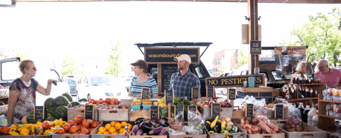 HarrisonburgFarmersMarket-7|||Great.Full Goods||Heartworn Vintage.|withSimplicity|Friendly City Food Co-op