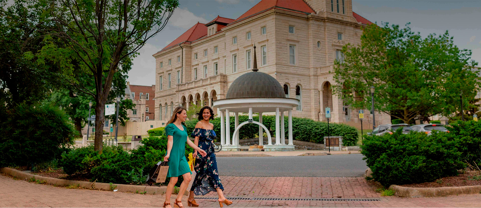 Springhouse and Courthouse