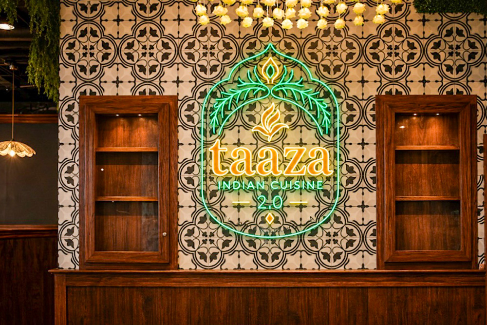 Taaza 2.0 neon sign