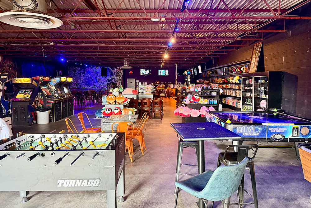 Arcade games at Wizard Mode Brewcade